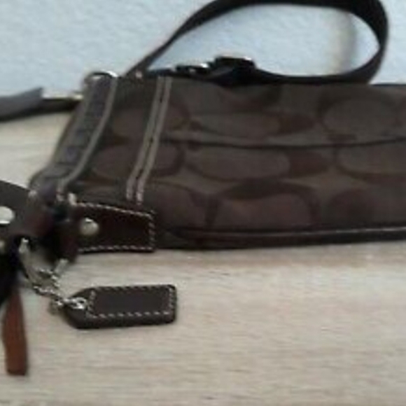 COACH Crossbody Bag - Picture 4 of 6